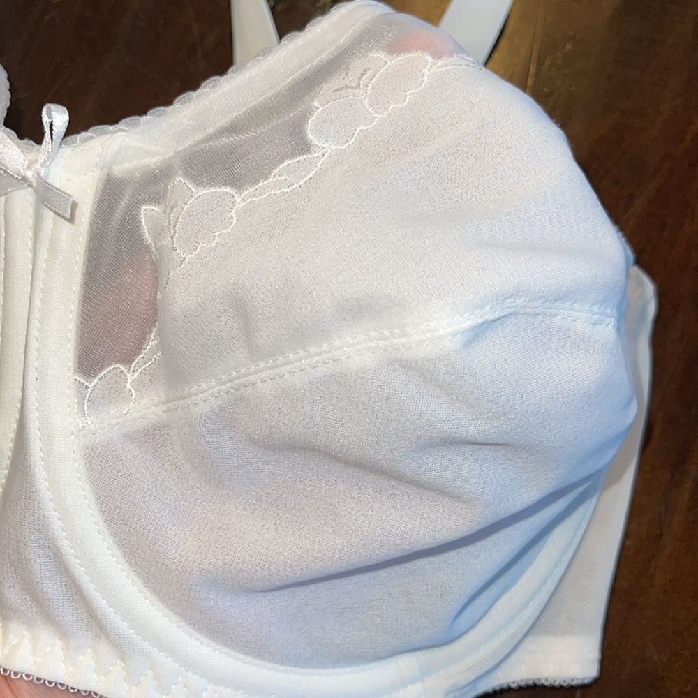 Underwire Full Coverage Bra - image 2